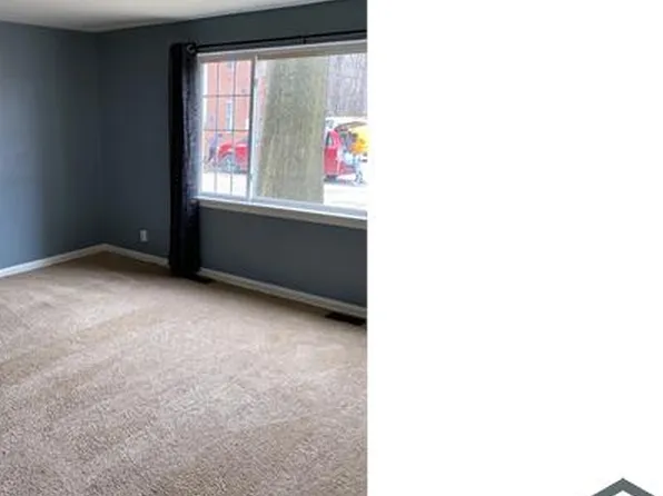15951 Nelacrest Rd, Cleveland, OH 44112