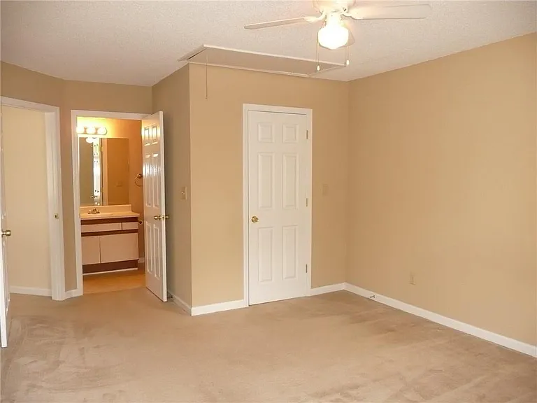 2665 Windy Hill Pl SE #C — Photo 11