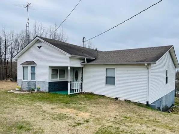 45 Atkinson St, Saint Charles, KY 42453