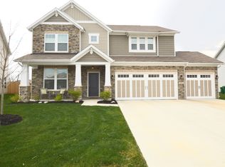 4593 Walcott Dr, Westfield, IN 46062