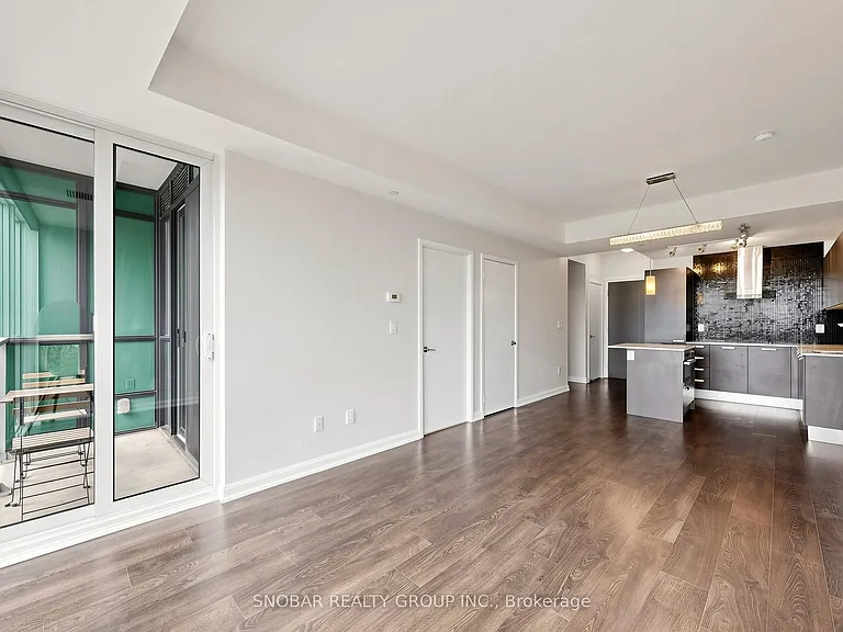 11 Bogert Ave #1106 — Photo 15