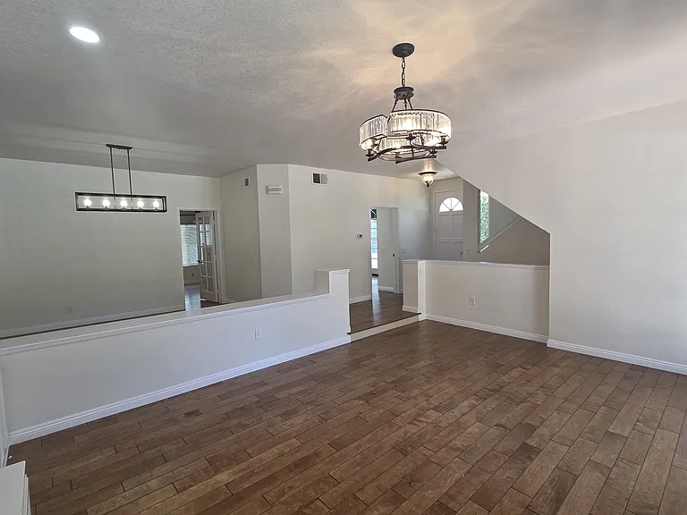 7492 Seabluff Dr #107 — Photo 9