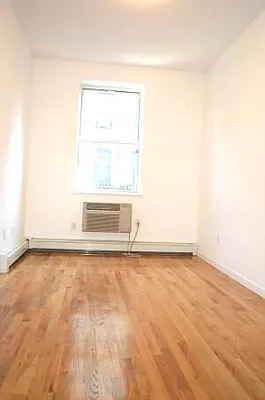 Rented by Tower Brokerage | media 9