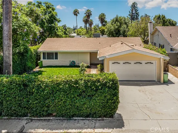 16900 Labrador St, North Hills, CA 91343