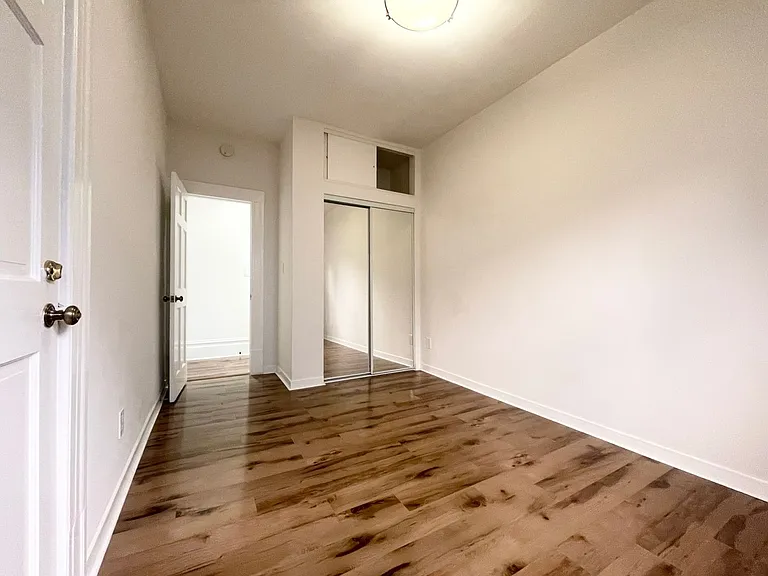 1343 Sacramento St #3 — Photo 23
