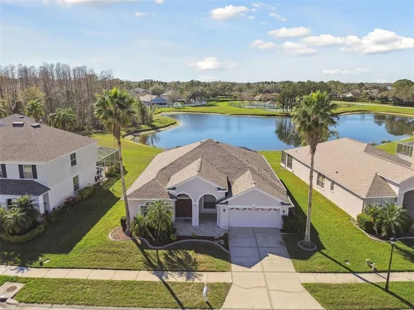 27326 Hollybrook Trl, Zephyrhills, FL 33544
