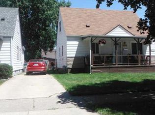 2108 Regina Ave, Lincoln Park, MI 48146