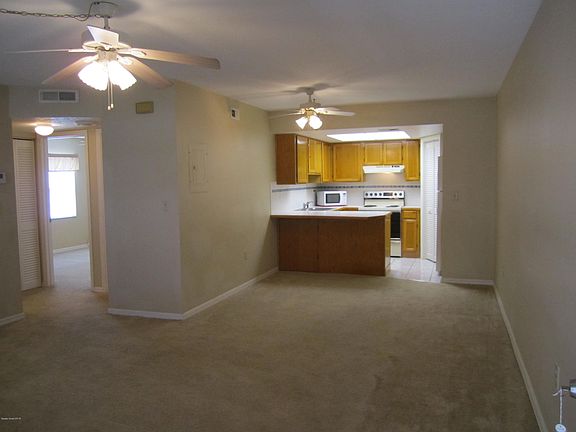 2nd image of 4139 Cedar Creek Cir APT 104