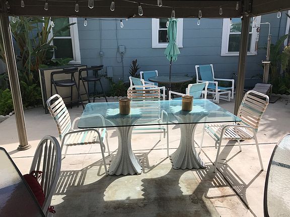 3rd image of 5727 Shore Blvd S