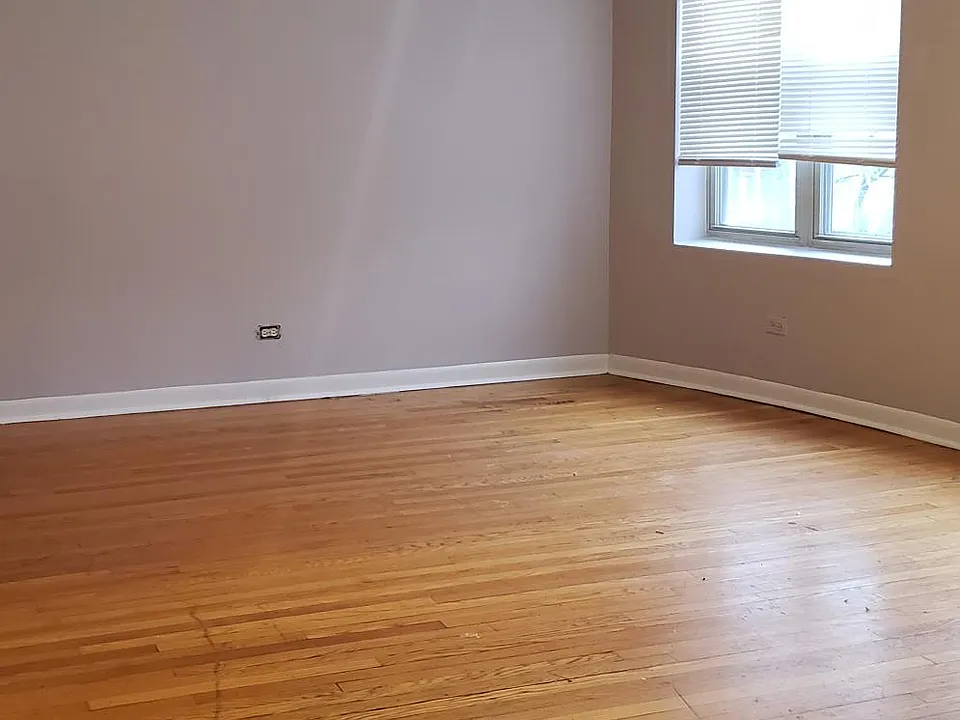 8146 S Drexel Ave #2