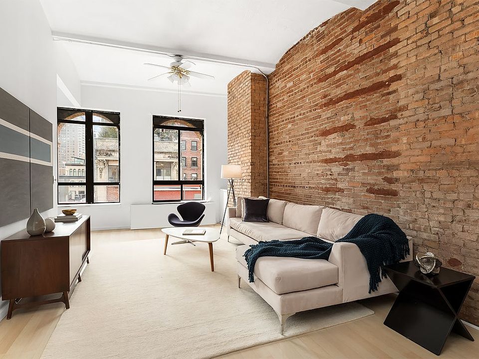 1st image of 39 E 12th St APT 806