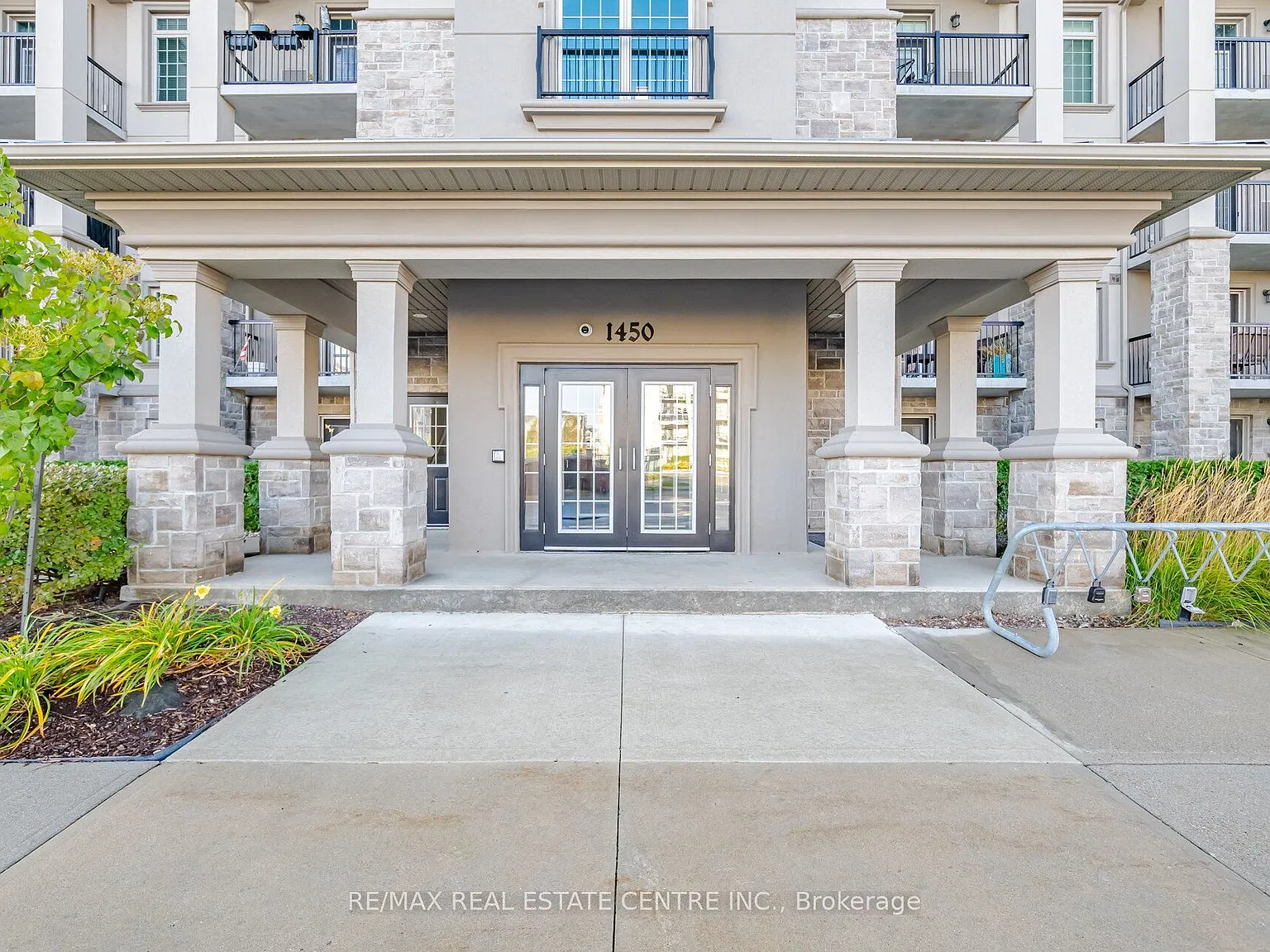 1 bed, $2,100 — Photo 3
