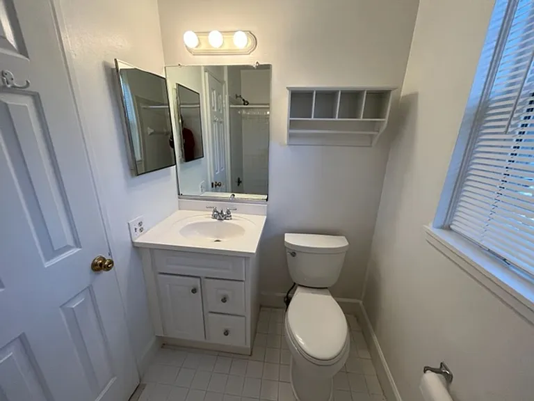 2983 S Columbus St #B1 — Photo 13