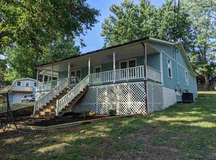 311 Ernie Roberts Rd, Rutledge, TN 37861