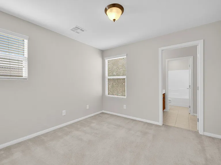 1548 Otero Valley Ct — Photo 5