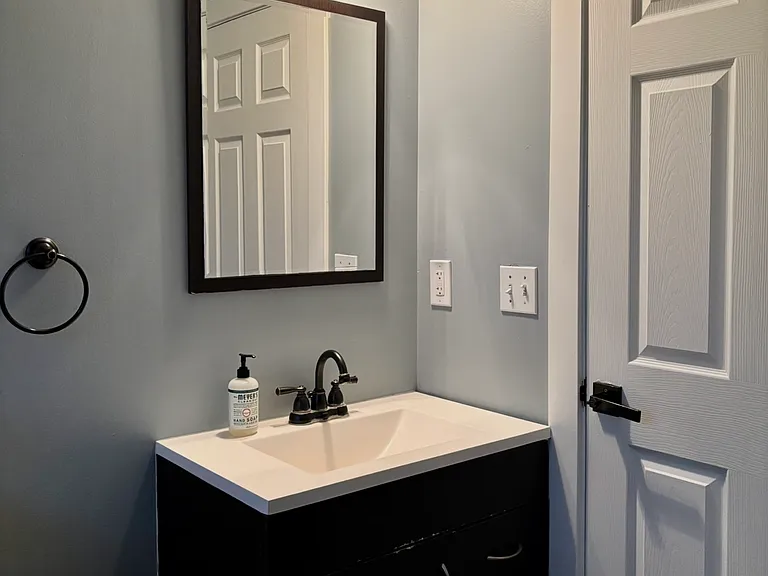 13761 S Archer Ave — Photo 9