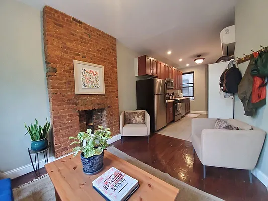 Rented by Doorway NYC, LLC | media 4