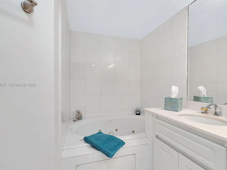 6301 Collins Ave #1708 — Photo 26