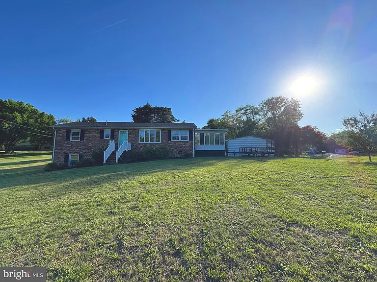 3925 Senior Ln — Photo 20