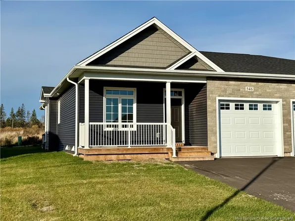 546 Royal Oaks Blvd, Moncton, NB E1H 3P5
