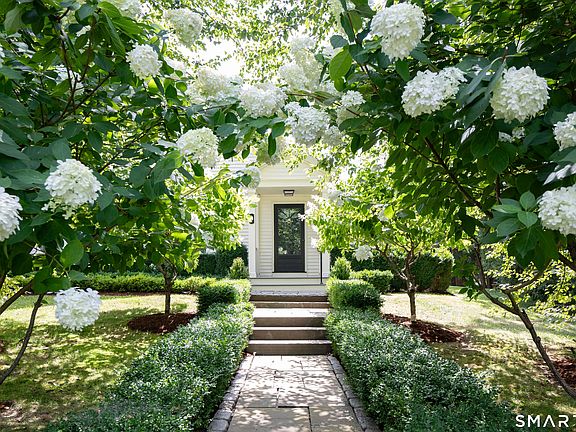 4th image of 5 Great Elm Road #3