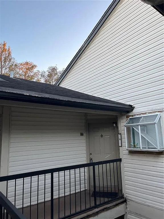 2 bed, 2.0 bath, 864 sqft, $1,500 — Photo 1