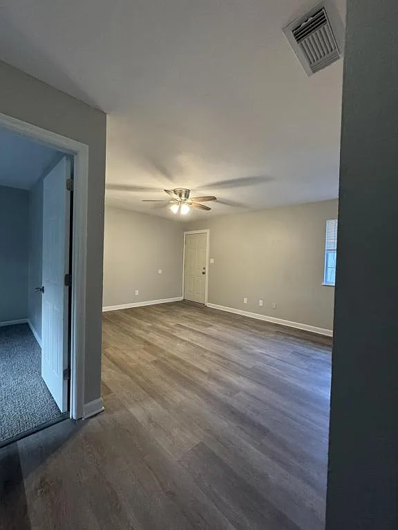 2115 Pasco Street Apt B — Photo 4