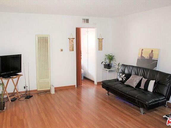 2nd image of 2501 W Redondo Beach Blvd APT 237