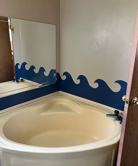 1398 Franklin Dr — Photo 2
