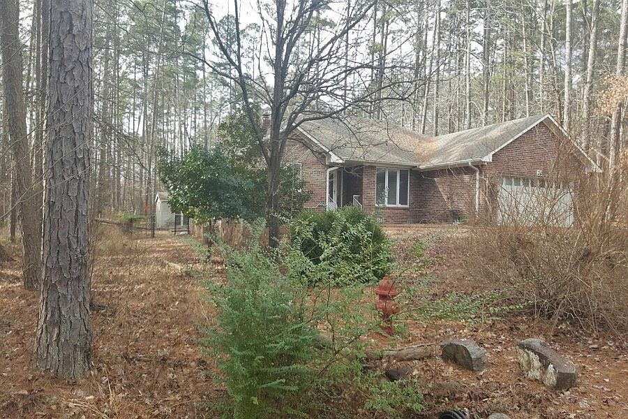 2nd image of 26 Leno Cir