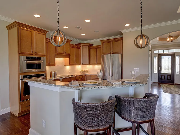 2620 Leader Cir — Photo 13