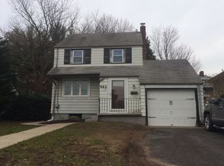462 Oak Ave, Maywood, NJ 07607