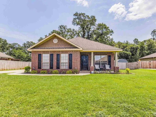 5952 Milan Dr, Pace, FL 32571