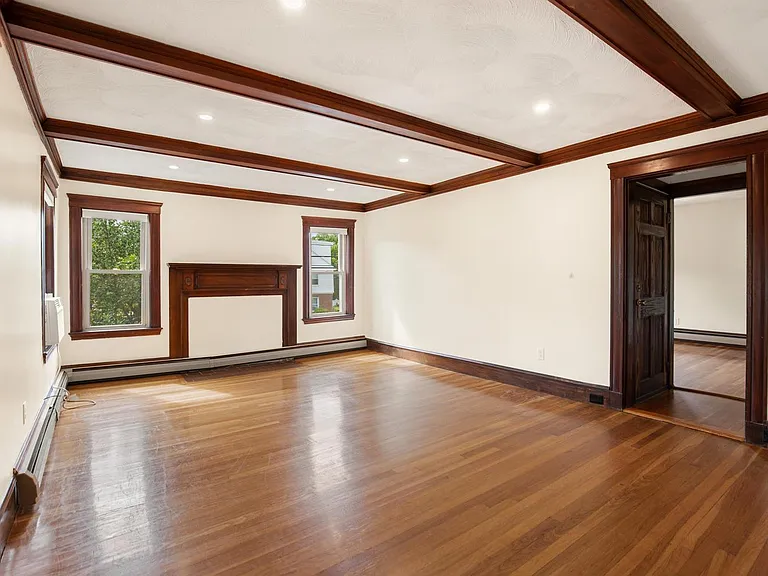 28 Churchill Ave #1 — Photo 6