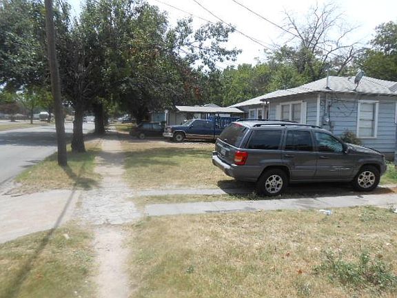 3rd image of 2913 Elsie Faye Heggins St
