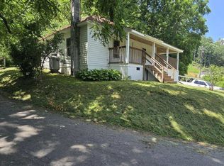 104 Evergreen Rd, Burnsville, NC 28714