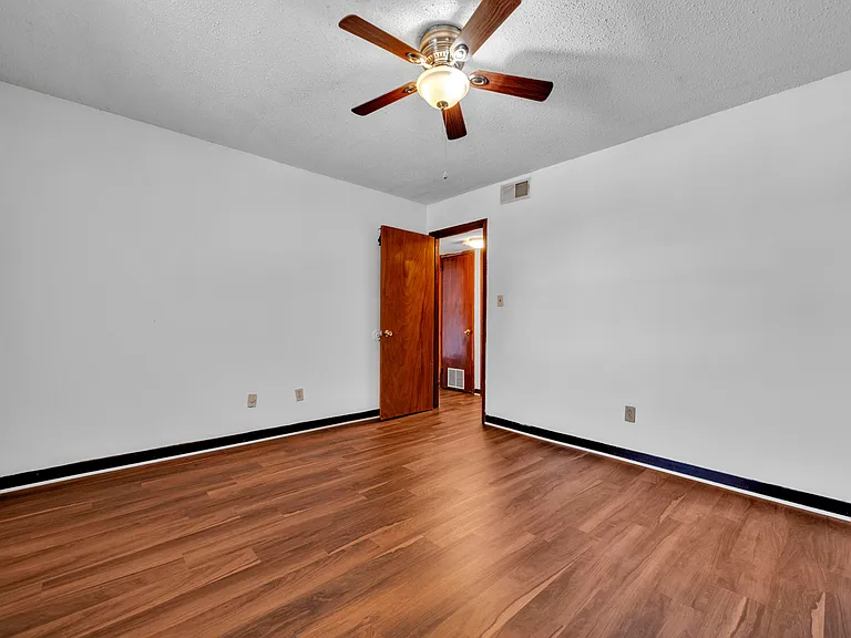 313 Beta St #317 — Photo 16
