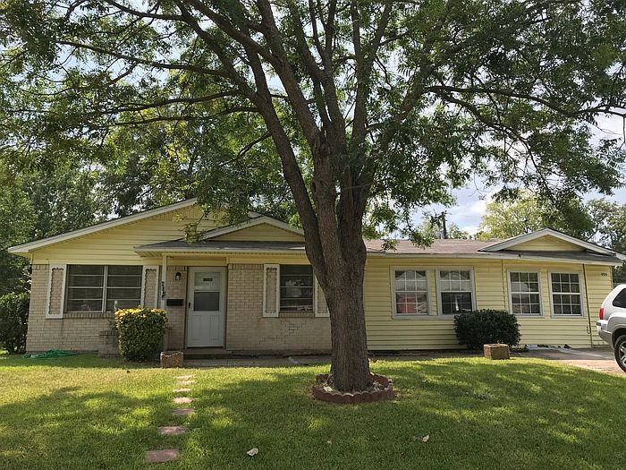 1st image of 406 E Vista Dr
