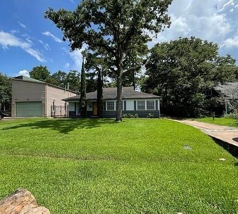 2nd image of 1058 Althea Dr