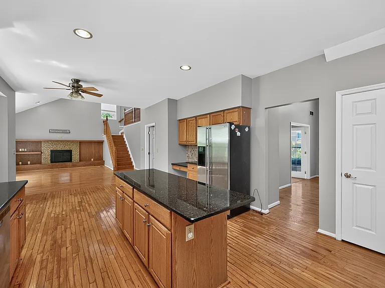 12130 Crestfield Ct — Photo 22
