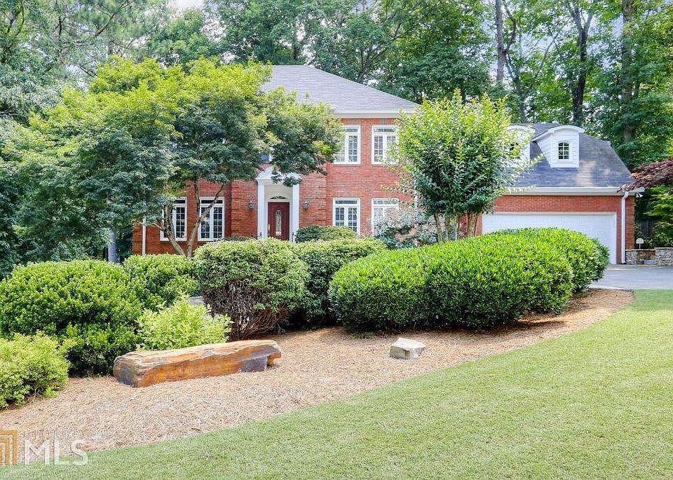 1st image of 2375 Brittany Ln