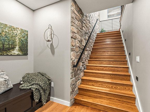33rd image of 2623 Alum Cave Rd