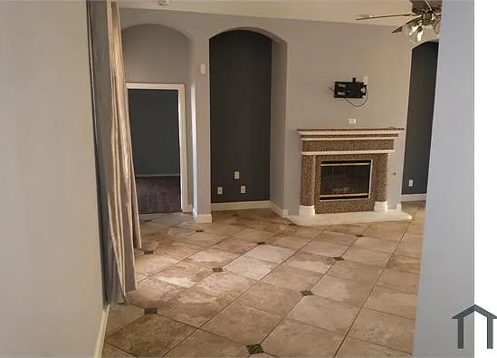 3309 Capstone Ln — Photo 2