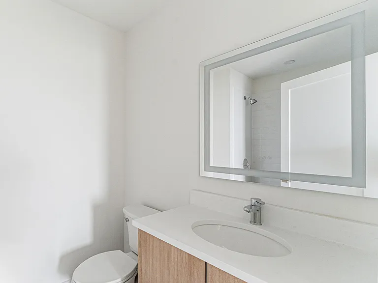 1035 Commonwealth Ave — Photo 74