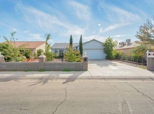 2713 E Mobile Ln, Phoenix, AZ 85040