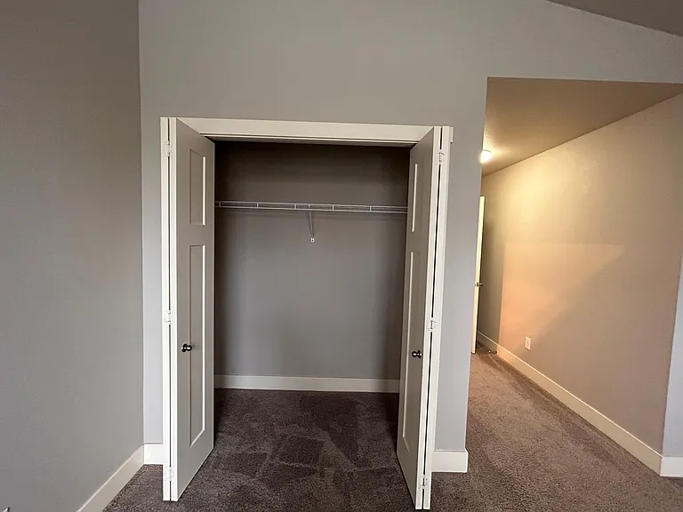 30625 SW Willamette Way E — Photo 38