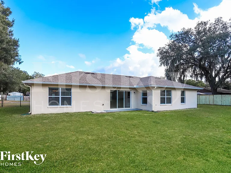 1860 Kim Acres Ln — Photo 14