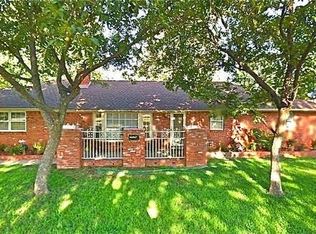 8329 NW 28th St, Bethany, OK 73008