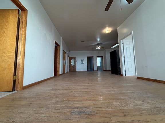 2nd image of 721-723 Wharton St #3
