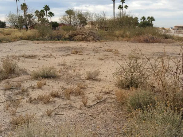 10123 W Wenden Dr, Arizona City, AZ 85123